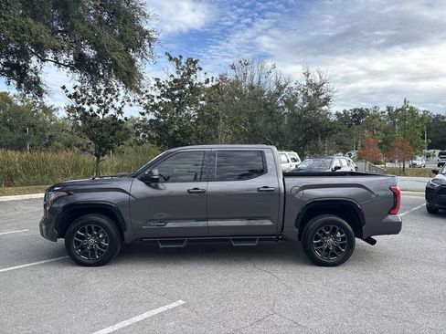 Used 2022 Toyota Tundra Platinum image 5