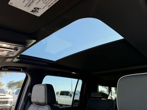 New 2026 Chevrolet Suburban Premier w/ Sun And Tow Package image 22