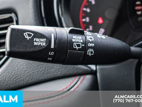 Used 2025 Dodge Durango GT AWD/4WD image 33