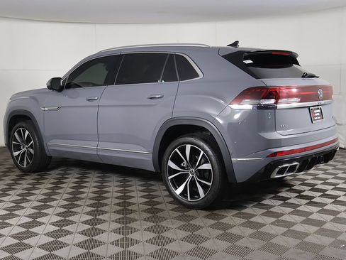 Used 2024 Volkswagen Atlas Cross Sport SEL Premium R-Line AWD/4WD image 11