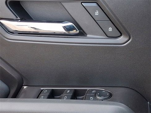 Used 2026 Chevrolet Colorado LT image 21