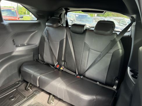 Used 2023 Toyota Sienna XSE w/ XSE Plus Package AWD/4WD image 26
