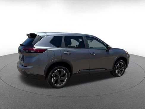 Used 2025 Nissan Rogue SV FWD image 15