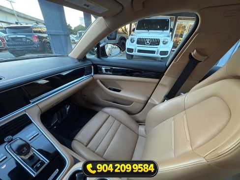 Used 2020 Porsche Panamera 4 AWD/4WD image 28