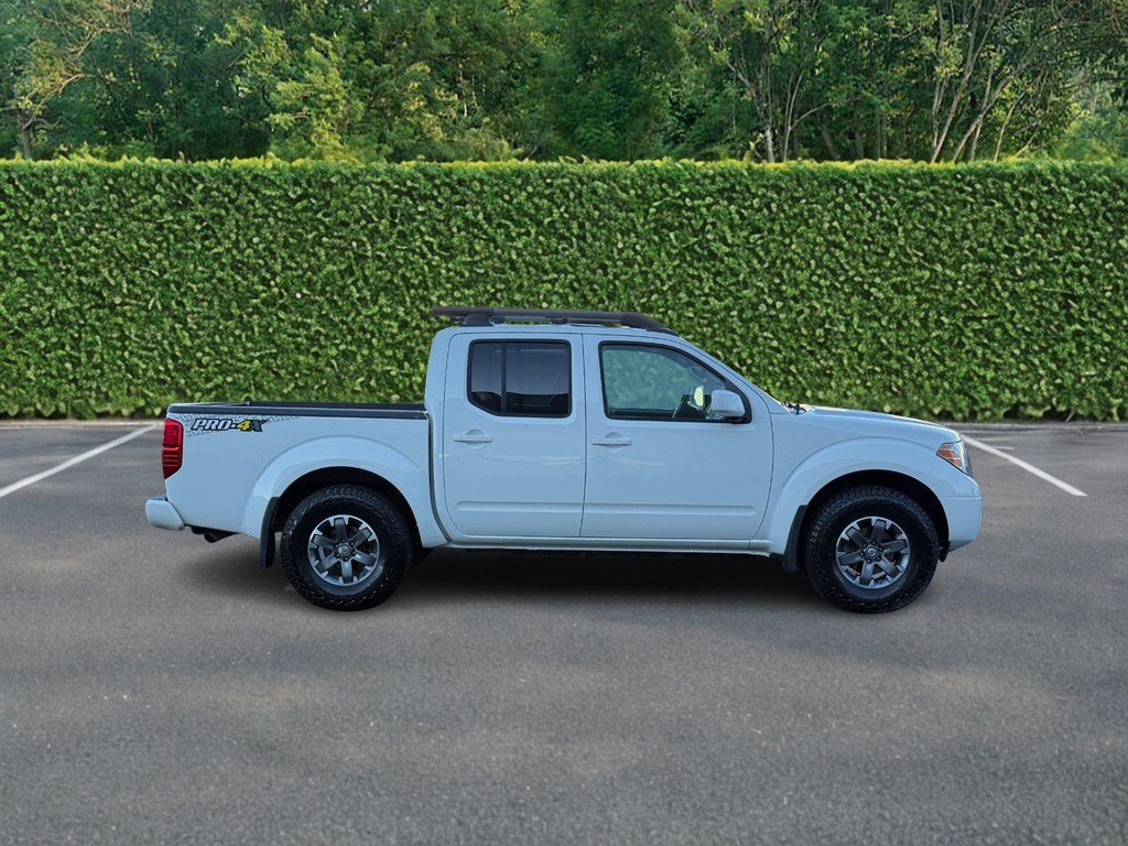 Used 2016 Nissan Frontier PRO-4X w/ Pro-4x Luxury Package AWD/4WD image 2