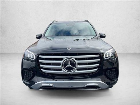 New 2026 Mercedes-Benz GLS 450 4MATIC image 6