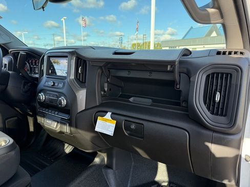 New 2026 GMC Sierra 1500 Pro w/ Pro Value Package image 19