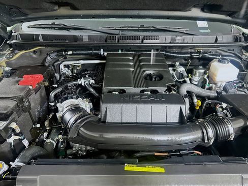 Used 2025 Nissan Frontier SV w/ SV Convenience Package image 31