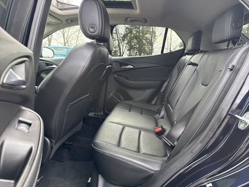 Used 2021 Buick Encore GX Essence w/ Advanced Technology Package image 27