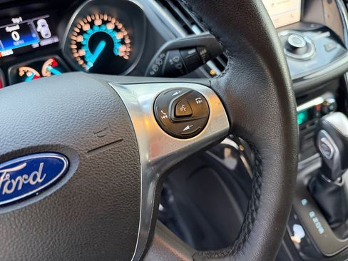 Used 2016 Ford Escape Titanium FWD image 16