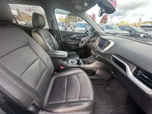 Used 2020 GMC Terrain SLT w/ Preferred Package image 16