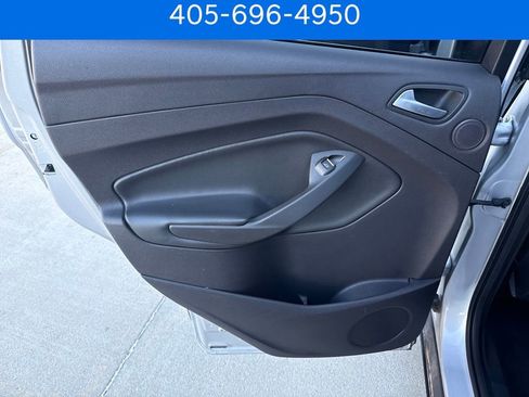 Used 2016 Ford Escape Titanium image 13