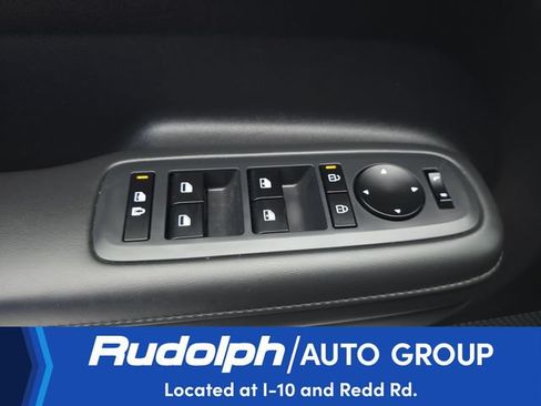 Used 2025 Hyundai Santa Fe SEL FWD image 12