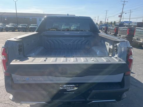 New 2025 Chevrolet Silverado EV LT image 7