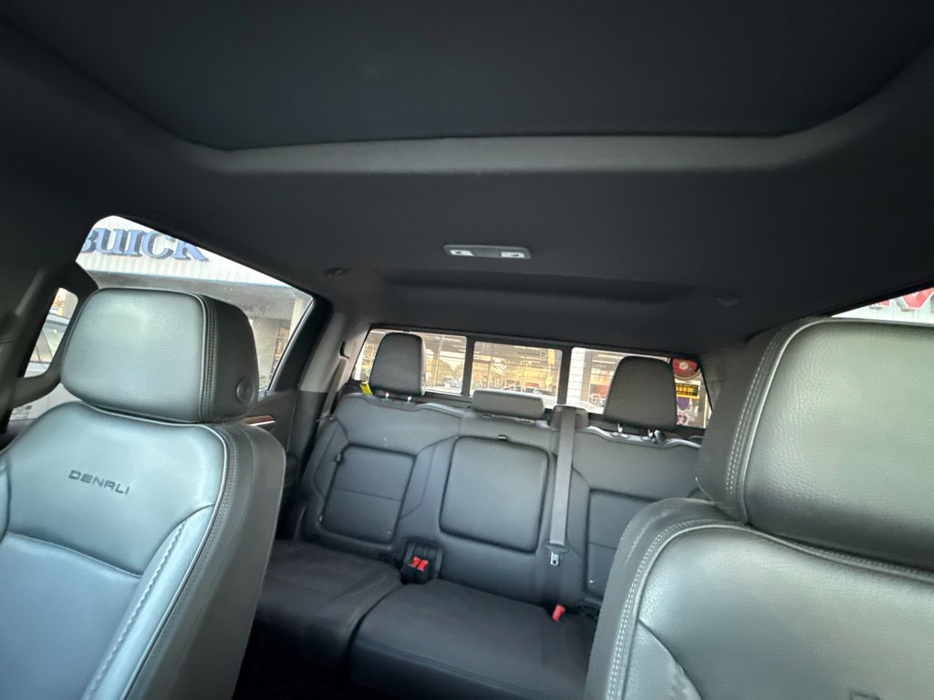 Used 2024 GMC Sierra 1500 Denali w/ Denali Reserve Package AWD/4WD image 12