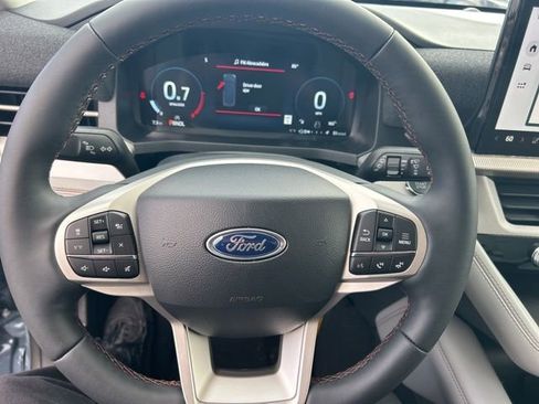 New 2026 Ford Explorer Active w/ Active Comfort Package AWD/4WD image 26