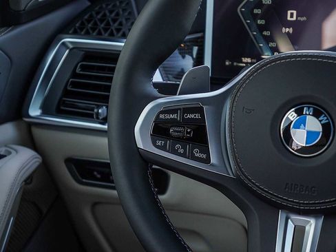New 2026 BMW X7 M60i AWD/4WD image 16