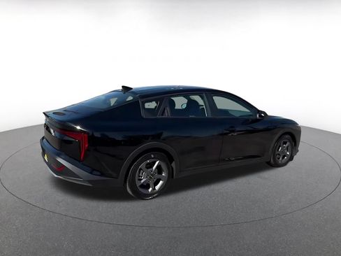 Used 2025 Kia K4 FWD image 15
