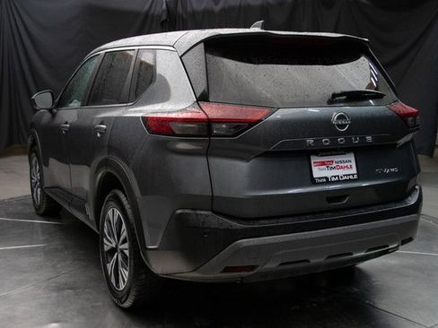 Used 2023 Nissan Rogue SV image 10
