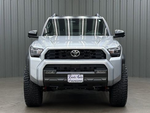Used 2026 Toyota 4Runner TRD Off-Road Premium AWD/4WD image 8