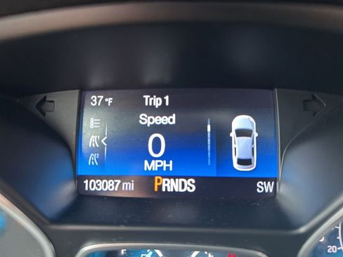 Used 2019 Ford Escape SE image 21