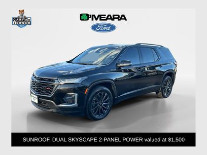 Used 2023 Chevrolet Traverse RS