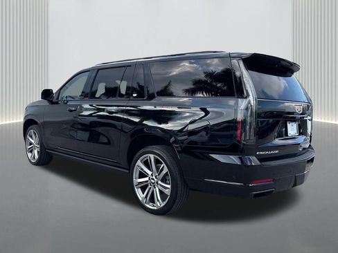 Certified 2026 Cadillac Escalade ESV Sport w/ Touring Package image 7