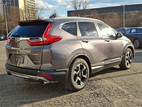 Used 2018 Honda CR-V Touring image 6