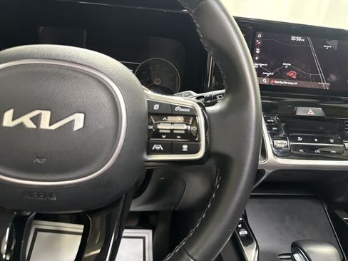 Certified 2023 Kia Sorento X-Line EX AWD/4WD image 24