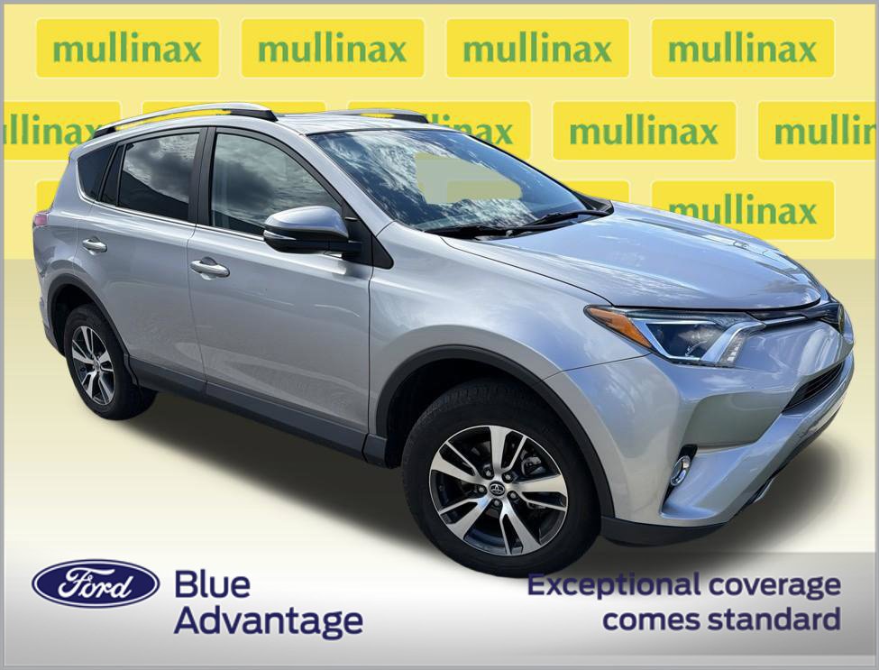 Used 2017 Toyota RAV4 XLE FWD image 11