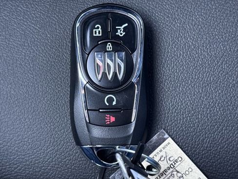 New 2026 Buick Envista Sport Touring w/ Convenience II Package FWD image 20