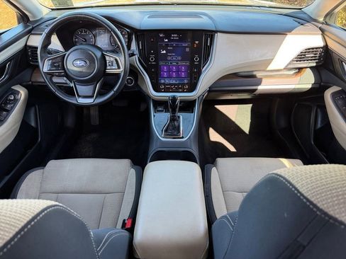 Used 2020 Subaru Outback Premium image 11