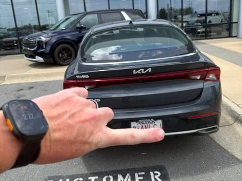Used 2024 Kia K5 LXS FWD image 3