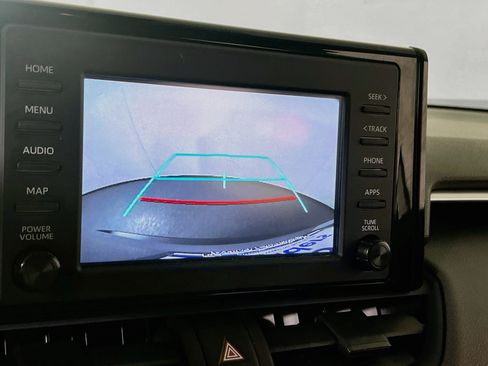 Used 2019 Toyota RAV4 LE w/ All Weather Liner Package AWD/4WD image 13