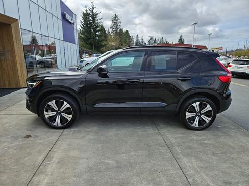 Certified 2023 Volvo XC40 Recharge Core w/ Protection Package Premier AWD/4WD image 8