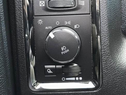 Used 2017 RAM 1500 Sport w/ Quick Order Package 26Q Night image 11