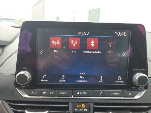 Used 2025 Nissan Altima 2.5 SV FWD image 25