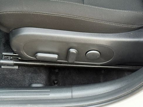 Used 2025 Hyundai Kona SEL image 22