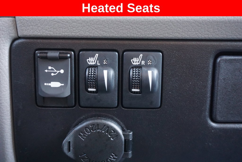 Used 2017 Toyota Sienna XLE w/ XLE Navigation Package AWD/4WD image 8