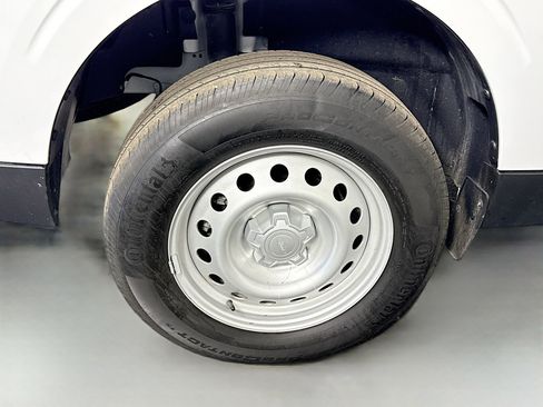 Used 2023 Ford Maverick XL image 32