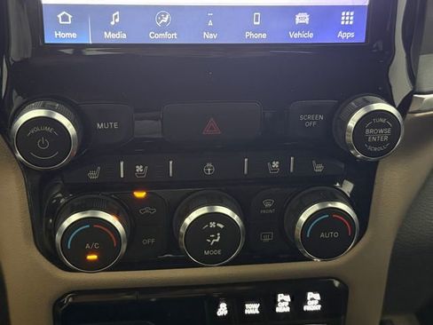 Used 2022 RAM 1500 Laramie RWD image 21