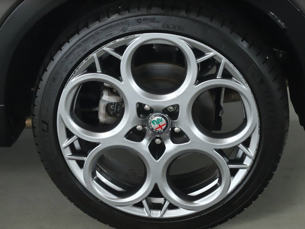 Used 2024 Alfa Romeo Tonale Ti w/ Active Assist Package AWD/4WD image 41