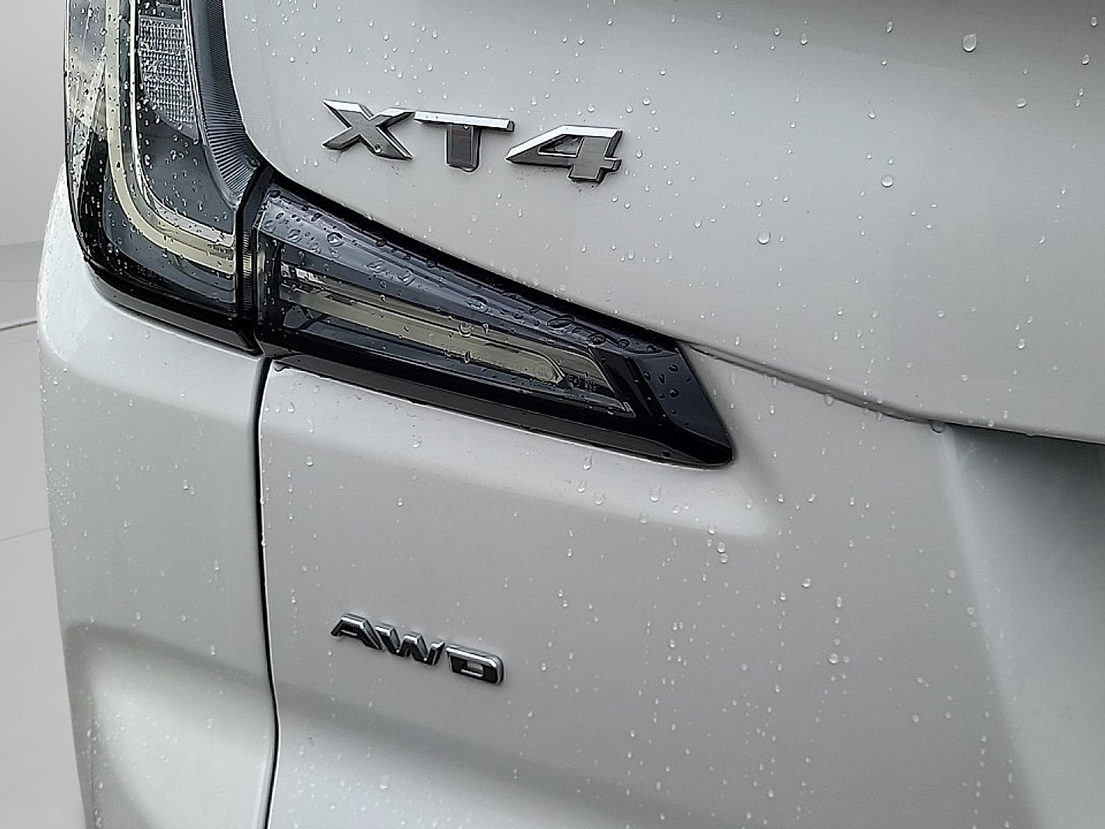 Used 2023 Cadillac XT4 Sport AWD/4WD image 31