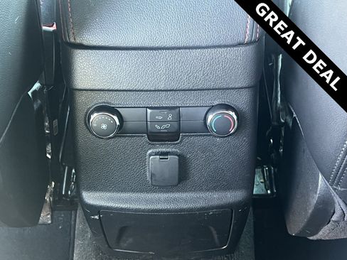 Used 2018 Ford Explorer Sport image 22