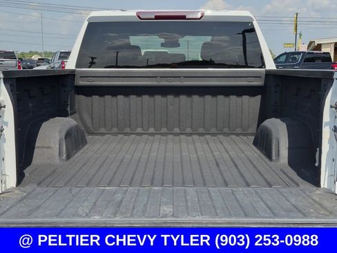Used 2023 Chevrolet Silverado 1500 LT AWD/4WD image 8