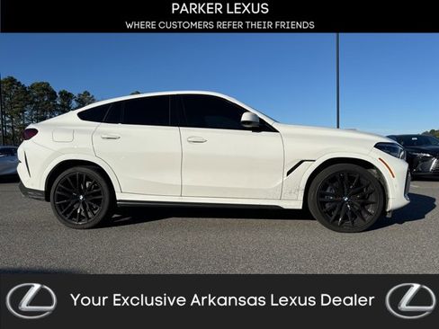 Used 2023 BMW X6 xDrive40i w/ M Sport Package image 1