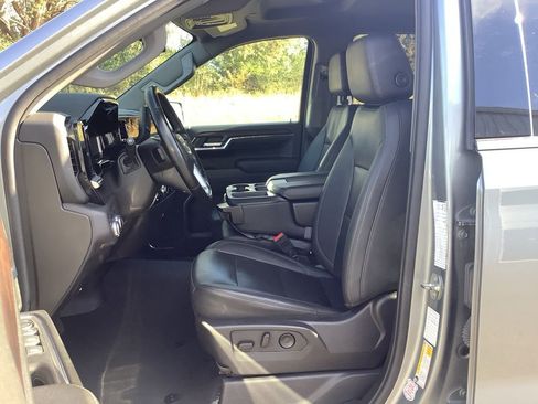 Used 2024 GMC Sierra 1500 SLT image 27