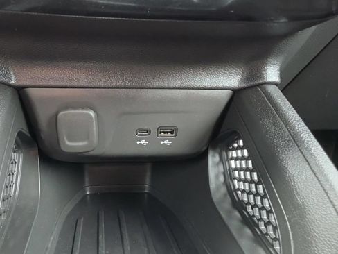 Certified 2024 Chevrolet TrailBlazer ACTIV w/ Driver Confidence Package FWD image 17