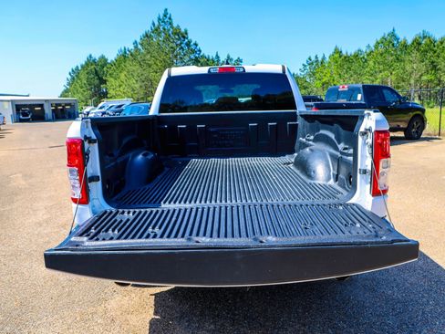 Used 2022 RAM 1500 Lone Star RWD image 9