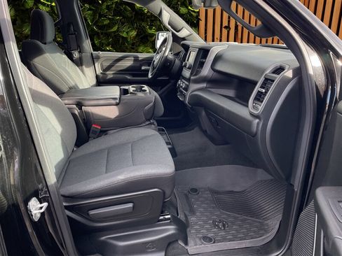 Used 2024 RAM 1500 Tradesman w/ Sport Appearance Package AWD/4WD image 5